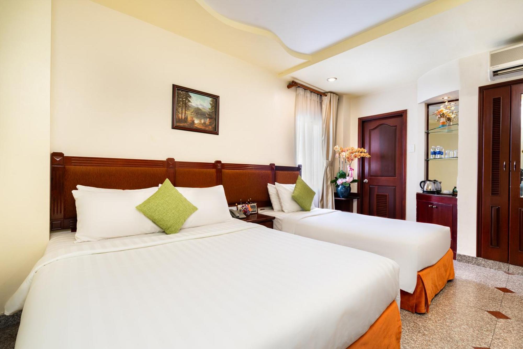 Lucasta Saigon Hotel Thành Pho Ho Chí Minh Esterno foto