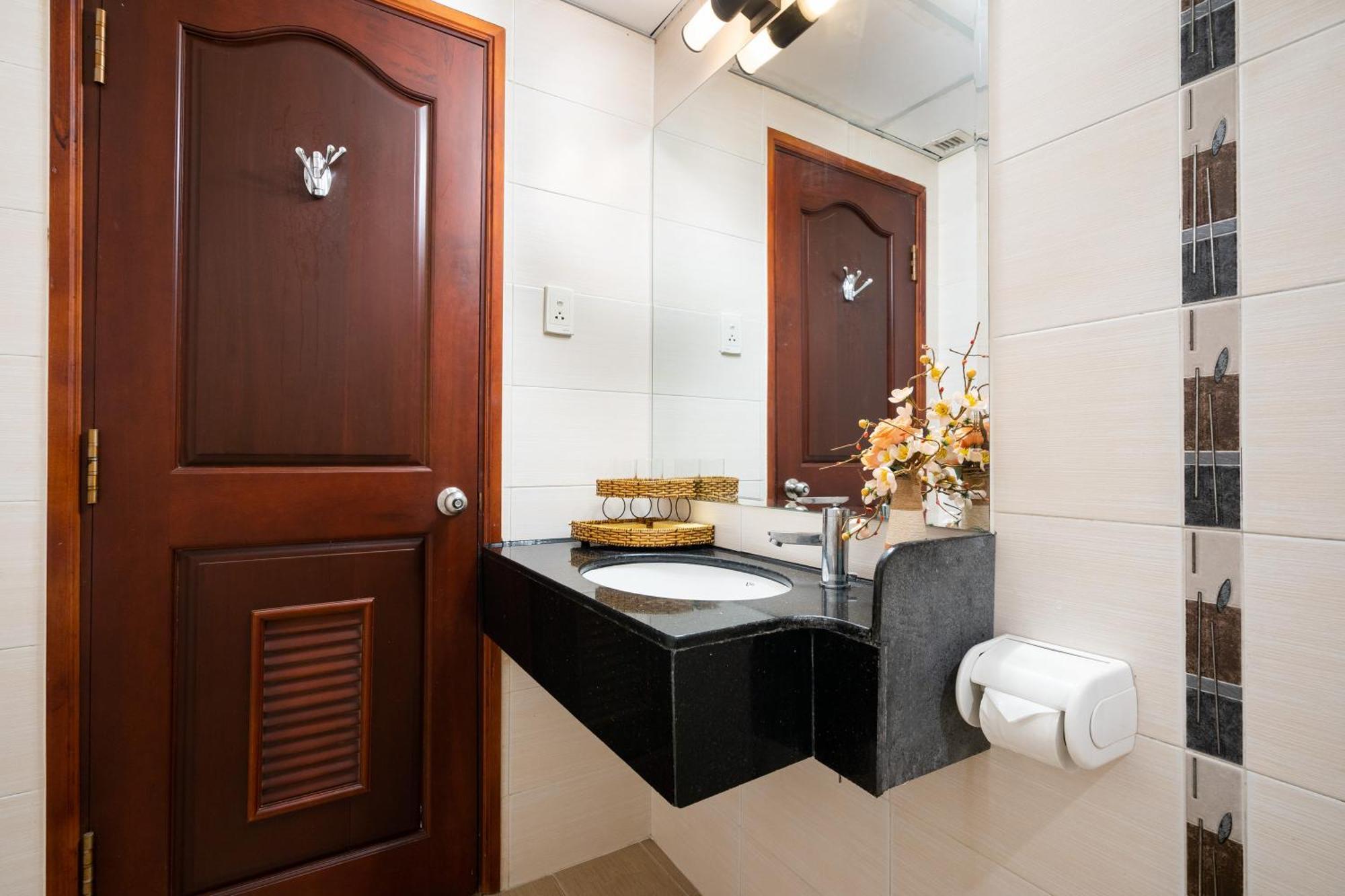 Lucasta Saigon Hotel Thành Pho Ho Chí Minh Esterno foto