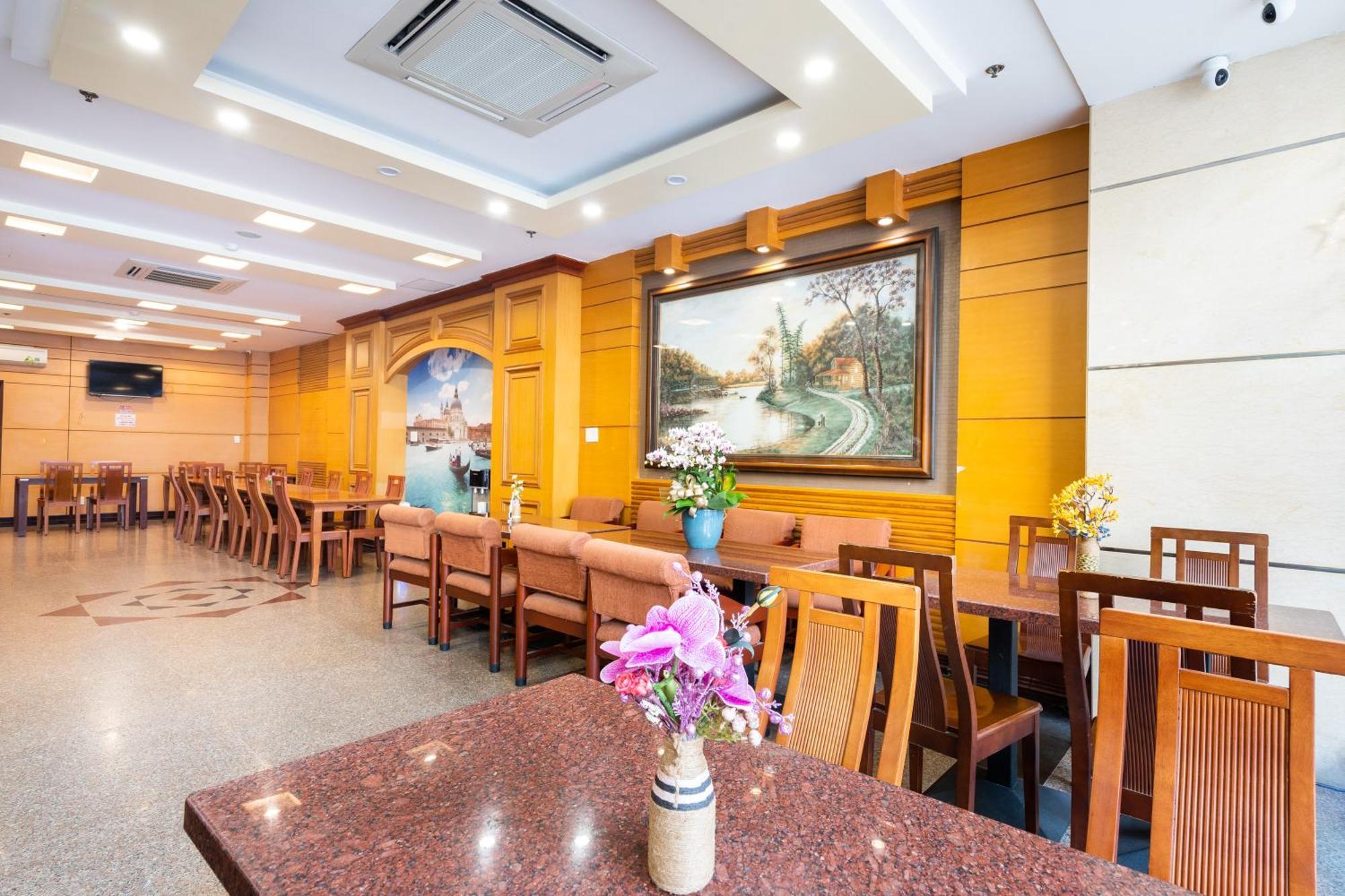 Lucasta Saigon Hotel Thành Pho Ho Chí Minh Esterno foto